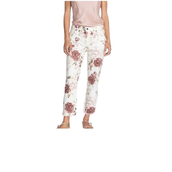Johnny Was The Cropped Boyfriend Jeans in Rose Nwt - Picture 2 of 16